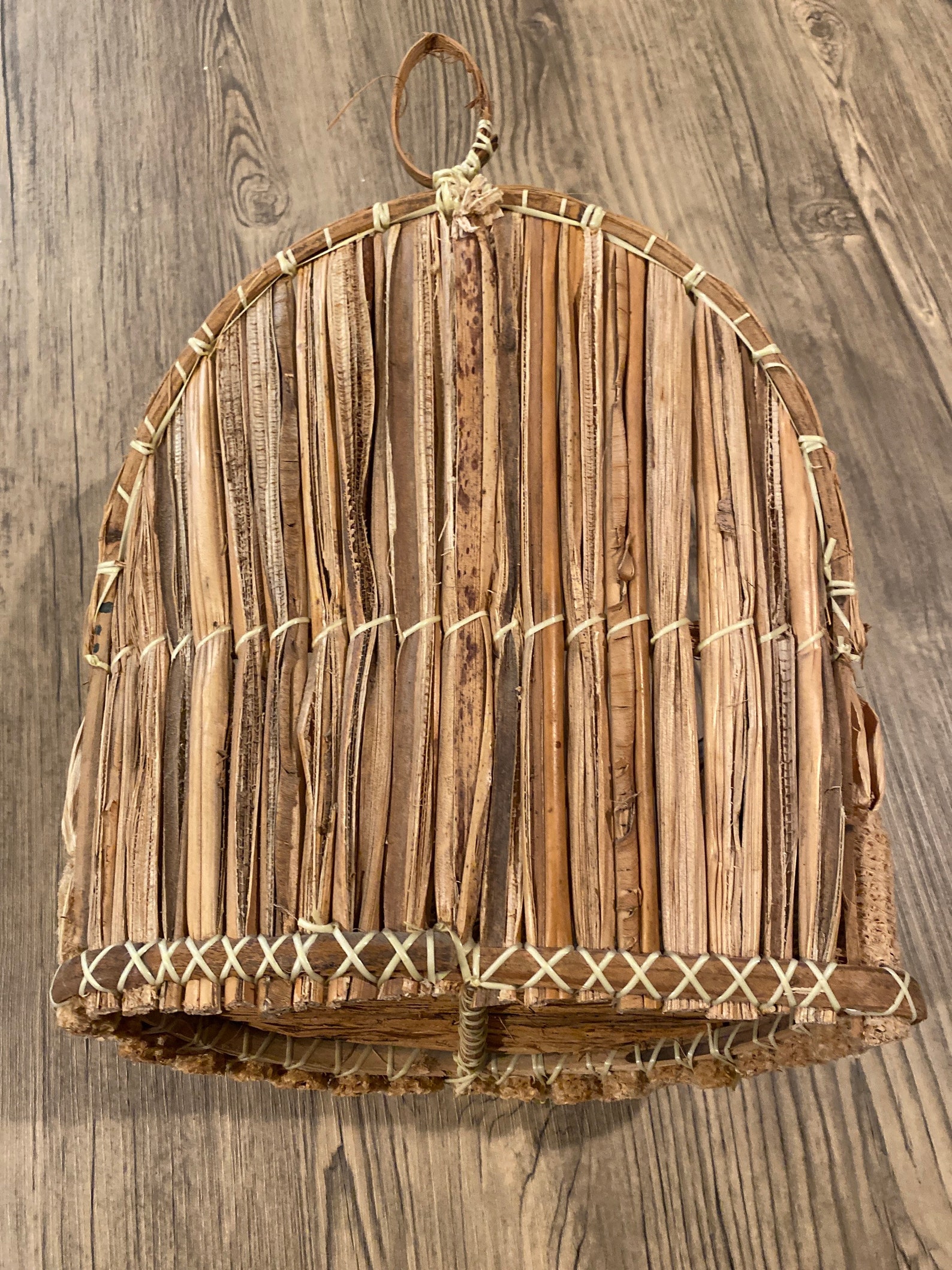 Rustic Shelf Wall Hanging Vintage Basket Wicker Basket Wall Etsy