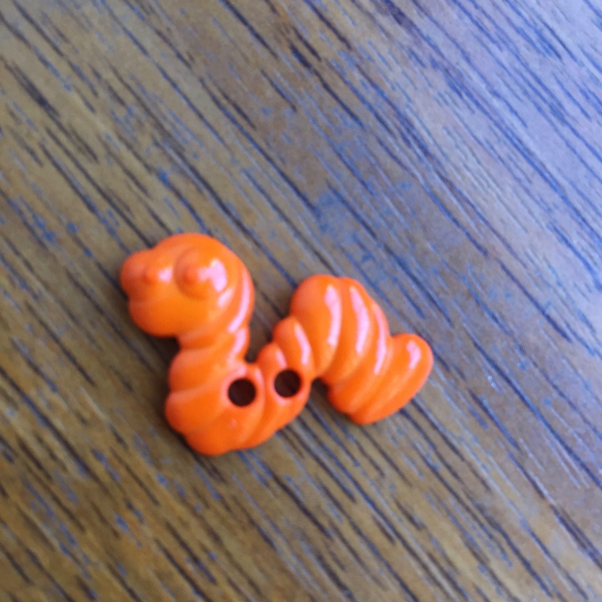 2 Hole GARDEN NOVELTY BUTTONS Pack of 10 Etsy UK