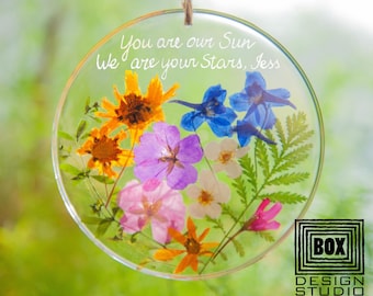 Gift for Boss Female: Flower Suncatcher Personalized Any Engraving, Gift for Leader Woman Birthday Gift for Mentor Gift for Manager Ornament