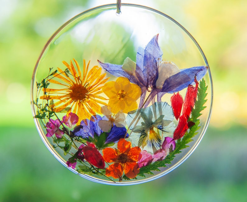 Mothers Day Gift for Grandma from Daughter Unique Personalized Flower Suncatcher Gift for Grandmother Mom for Granny Gift for Nana Flowers image 6