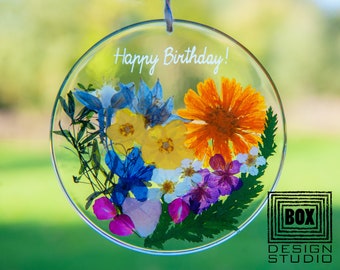Birthday Gift for Woman Suncatcher of Dried Flowers - Personalized Birthday Gift for Her - Engraved Ornament