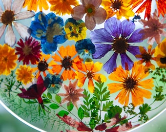 Pressed Flower Suncatcher Birthday Gift for Mom Garden Lover XXL Size - Garden Themed Gift for Grandma Natural Flowers - Resin Flower Art