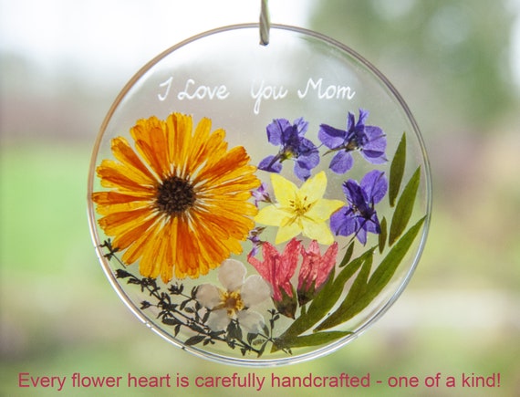 Gift for Mom Flower Ornament - Personalized Etched Birthday Gift for Her, Gift for Grandma Woman, Gift for Mother, Gift for Granny