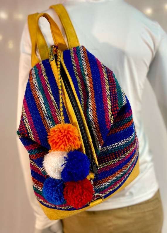 Handmade Woven Backpack – Peruvian Mantas Design, Leather 