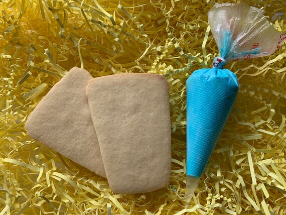 Coffee cup cookie decorating kit - 12 cookies - NUT FREE