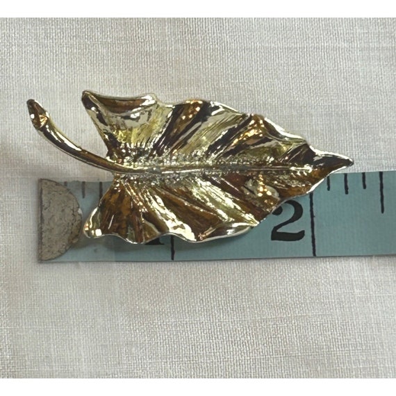 Vintage Gold Tone Textured Leaf Brooch Pin 2" - image 7