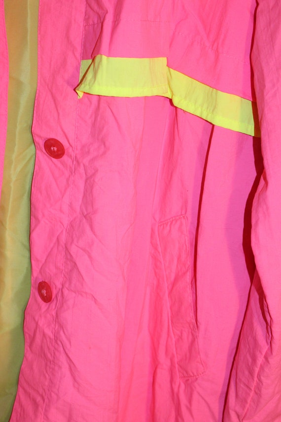 Vintage Neon Pink Trench Coat - Vintage Neon Tren… - image 6
