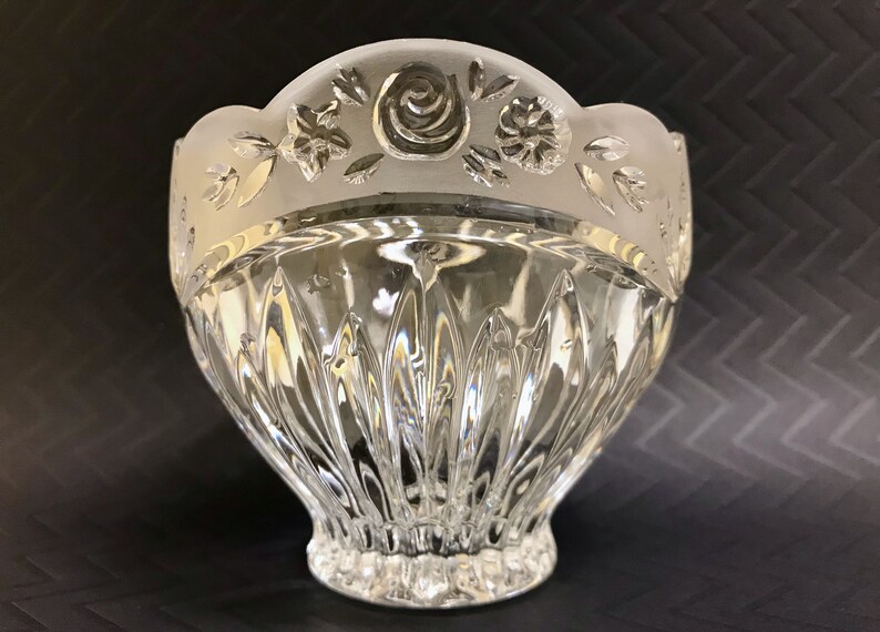 Vintage Oneida Crystal Southern Garden Bowl Etsy