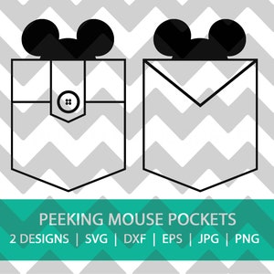 Può includere: Due modelli di tasche in bianco e nero con una silhouette di orecchie di topo nella parte superiore. Una tasca ha una chiusura con bottone. Lo sfondo è un motivo a zig-zag grigio e bianco. Il testo in basso recita "PEEKING MOUSE POCKETS".