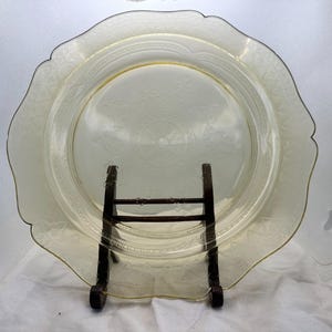 Vintage Depression Federal Glass Madrid Yellow Amber 11-1/2&quot; Cake Plate