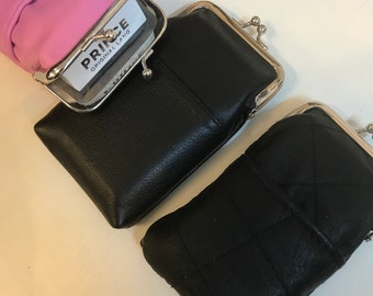 Cigaret etui i skind med bøjle