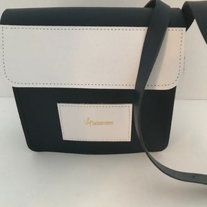 bag in Marine blue and white leather