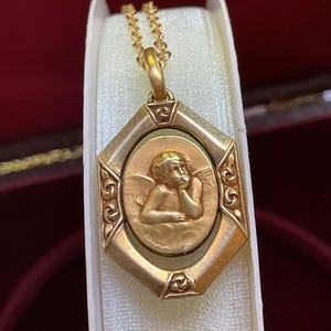 Antique Raphael’s Cherub Pendant by Dropsy, Gold-filled signed Oria