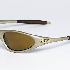 OAKLEY Minute Gen2 04-082 FMJ PLATINUM original vintage sunglasses fast made in U.S.A. 1998 image 7