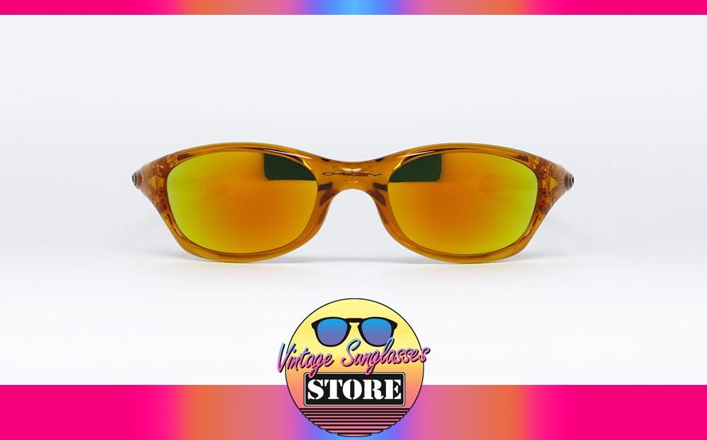 オークリー ヴィンテージ サングラス FIVES FIVESファイブス。OAKLEYオークリー2009年モデルのサングラス。