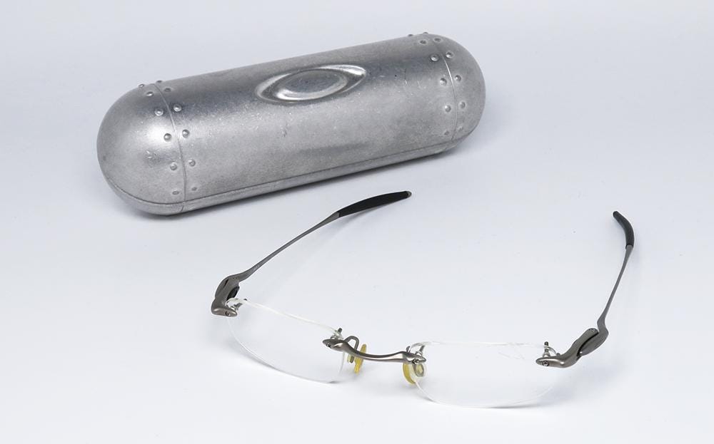 オークリーwhy3 ビンテージ Oakley Why 3 Sunglasses Titanium frame/Gray lens, microfiber