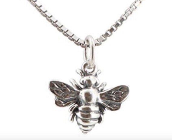 Bee Pendant Necklace Save The Bees Charity Jewelry Gifts - Silver Bee Pendant Necklace Bee Pendant Necklace Save The Bees Charity Jewelry Gifts - Silver Bee Pendant Necklace