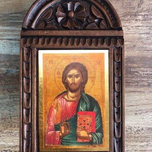 Handmade Byzantine Icon of  &quot; Jesus Christ The Pantokrator &quot; on curved wood