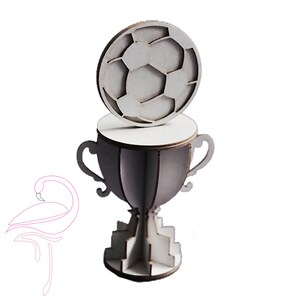 Trophée de football 3D avec ballon DEBOUT LIBRE - 90 mm de haut - carton de 1 mm d'épaisseur