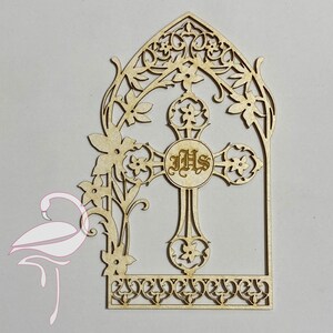 Croix dans la fenêtre complexe - 72 x 106 mm ; carton de 1 mm d'épaisseur.