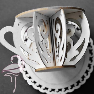 3D Cup & Saucer - 85 x 50mm taza; 50 x 75mm platillo