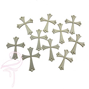 Croix x 10 pièces - 35 x 40 mm - carton de 1 mm d'épaisseur.