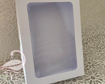 Boîte blanche A5 avec fenêtre - 220 x 158 x 25 mm - 300 g