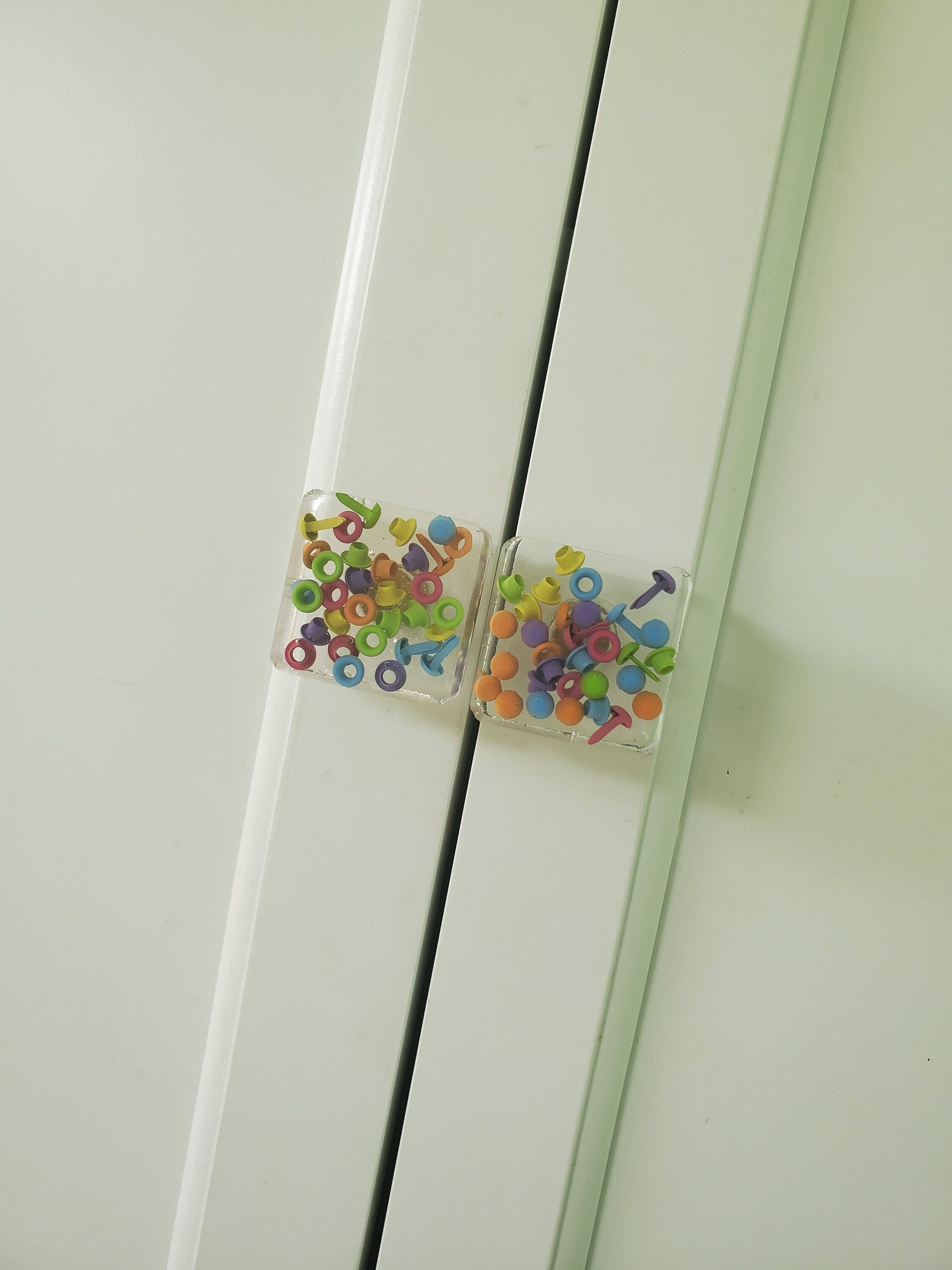 Bunte Brad & Grommet Möbelknöpfe | Etsy