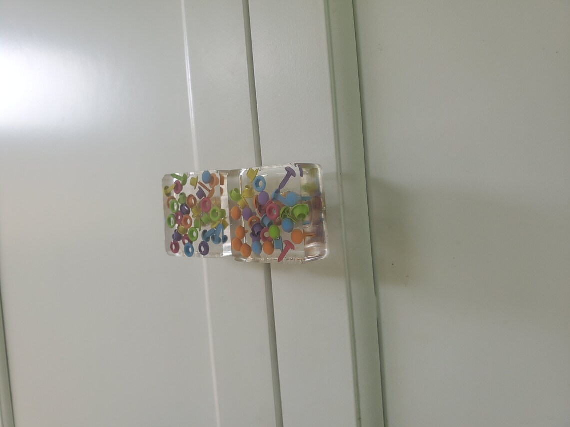 Bunte Brad & Grommet Möbelknöpfe | Etsy