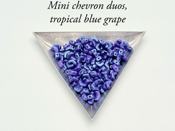 Mini chevron duos 6x2mm 10g, approximately 88-92 beads