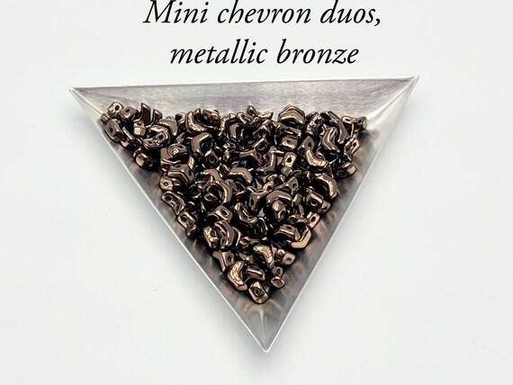 Mini Chevron duos 6x2mm 10g bag, approximately 88-92 pieces