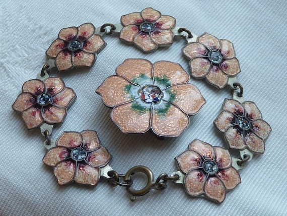 Antique Set : Bracelet with Brooch enamel flower