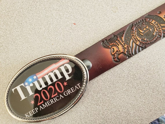 KEEP AMERICA GREAT /& Black Bonded Leather Belt TRUMP 2020 Epoxy Belt Buckle