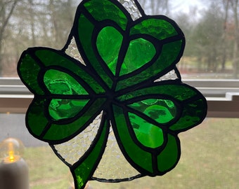 Shamrock in Stained Glass, Stained Glass Shamrock, Shamrock Suncatcher, St. Patrick's Day Four Leaf Clover in Stained Glass, Gifts,