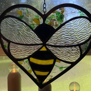 Bee Stained Glass, Stained Glass Bee, Honey Bee Stained Glass, Bee Suncatcher Stained Glass, Gifts, Suncatcher, Mother's Day Gifts
