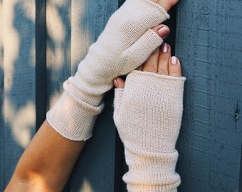 Handmade beige merino wool fingerless gloves for fall/winter, women's woolen arm gloves without fingers, hand knitted wrist and arm warmers