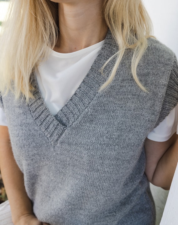 Hand Knitted Grey Alpaca Wool Vest for Women, Handmade Sleeveless