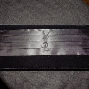 Ysl black velvet clutch hotsell