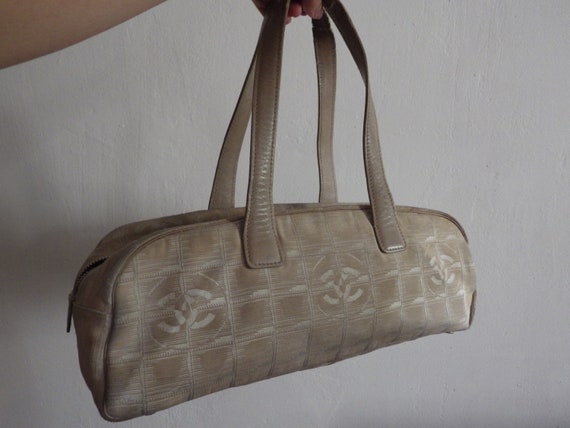 Chanel vintage baguette bag/ Vintage Chanel baguet