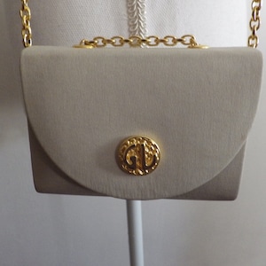 希少！Guy Laroche タグ付　ヴィンテージ ブローチ9324 ラジュー