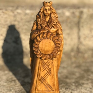 Sunna, the statue of Sunna, Nordic Goddess, Asatru