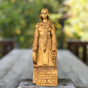 Frigg, the statue of Frigg