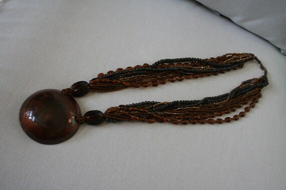 Vintage Copper toned beaded necklace with large d… - image 4