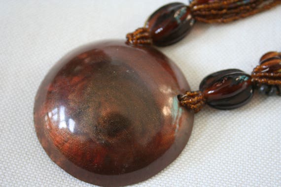 Vintage Copper toned beaded necklace with large d… - image 5