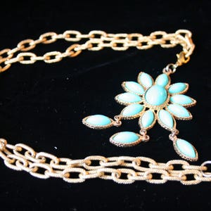 Unique Gold Chain and Turquoise Flower Pendant Necklace