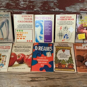 Lot of 10 Dell Purse Books 1960’s 1970’s Understanding Dreams Weight Loss Doodle Interpretation Face Reading Grocery Lane Books Vintage