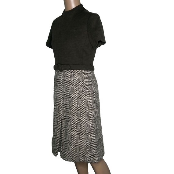 Vintage 50s 60s Brown Wool Tweed Mod Fit and Flar… - image 3