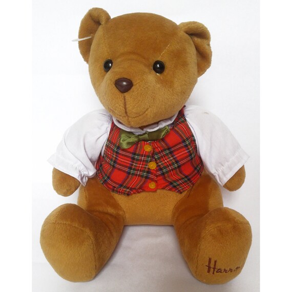 9 foot stuffed bear