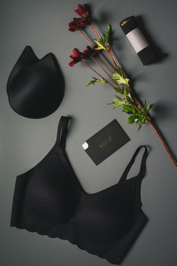 Sable Black Thin-strap Wireless and Seamless Bra | Super-comfy and sexy | Perfect for daily life, home working, sports or maternity.