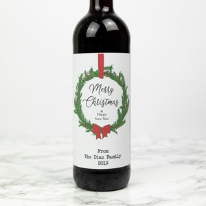 Gepersonaliseerde kerstwijnetiket Merry Christmas Familienaam